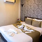 Palazzo Old & Hotell