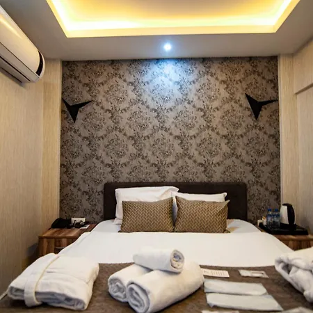 Palazzo Old & Isztambul