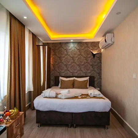 Palazzo Old & Szálloda