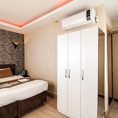 Palazzo Old & Szálloda 3*