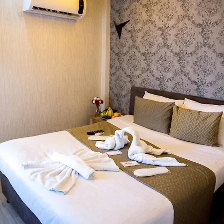 Palazzo Old & Szálloda