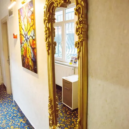 Palazzo Old & Hotell Istanbul